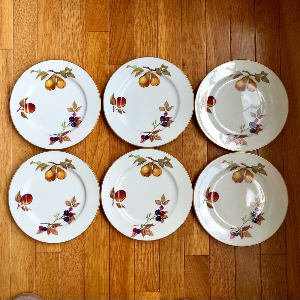 New ROYAL WORCESTER Evesham Plates Luncheon Salad